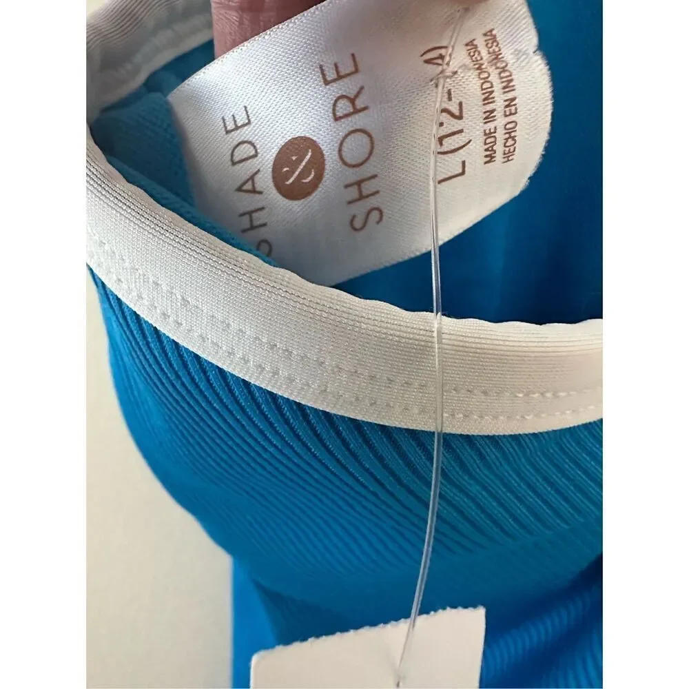 🌸 Shade and Shore Blue and White Ribbed Strappy Back Swimsuit Size Large